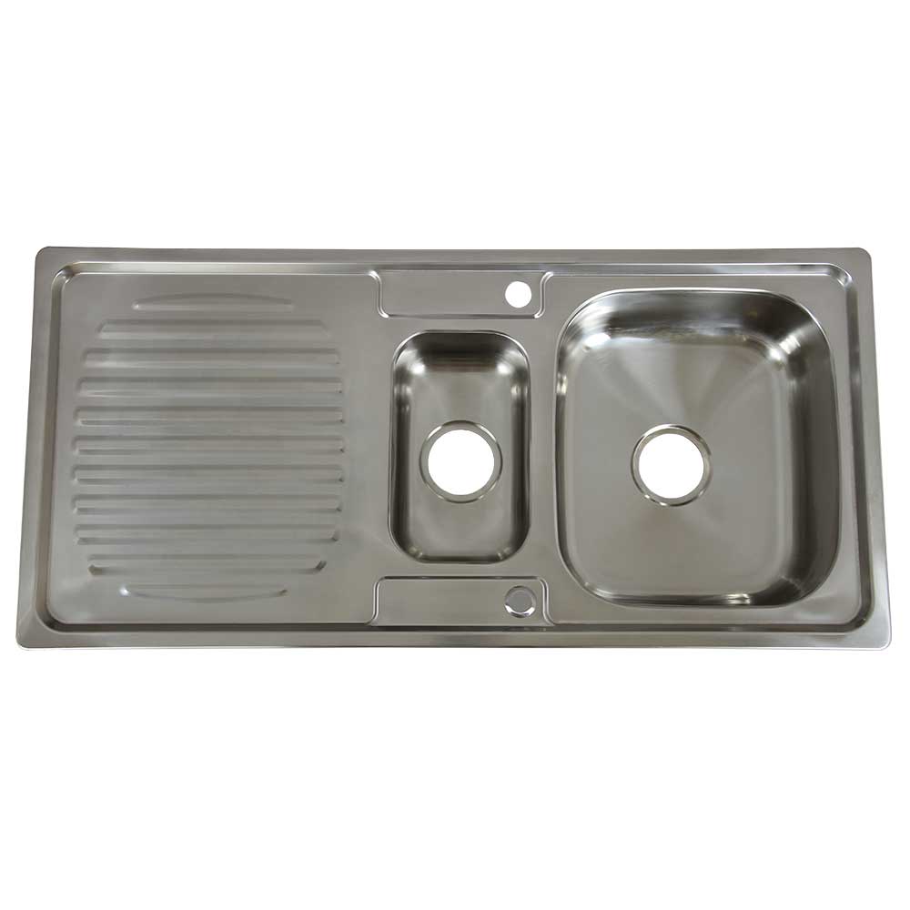 Hochwertige Edelstahl Küchenspüle mit zwei Becken, einer abgerundeten Form, glatter Oberfläche und einer praktischen Abtropffläche auf der linken Seite