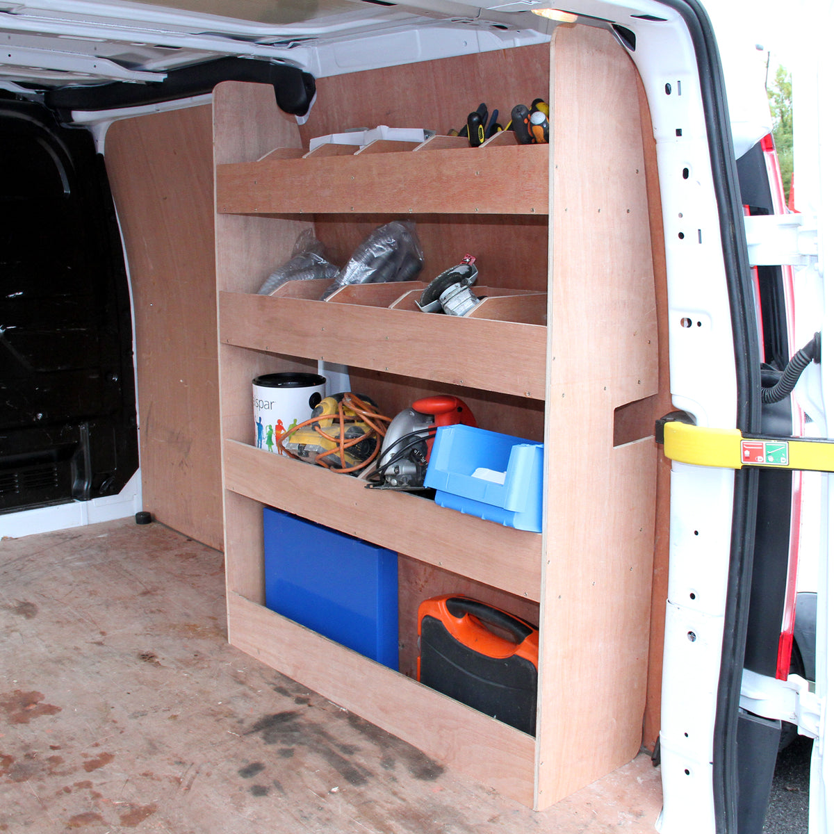 Robustes Fahrzeugregal aus Holz für Ford Transit, mit drei Regalen zur Aufbewahrung von Werkzeugen und Zubehör in verschiedenen Farben und Größen