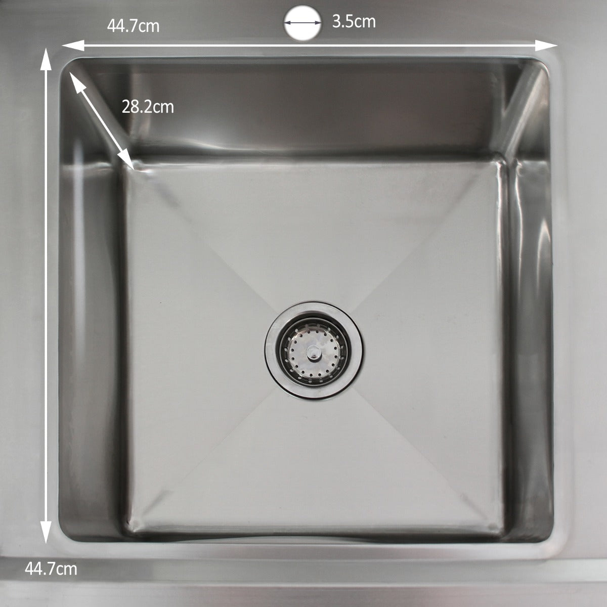 Edelstahl Gastrospüle mit einem rechteckigen Becken, glänzender Oberfläche, Maße 44,7 cm x 44,7 cm, 3,5 cm tief, zentraler Abfluss mit Sieb
