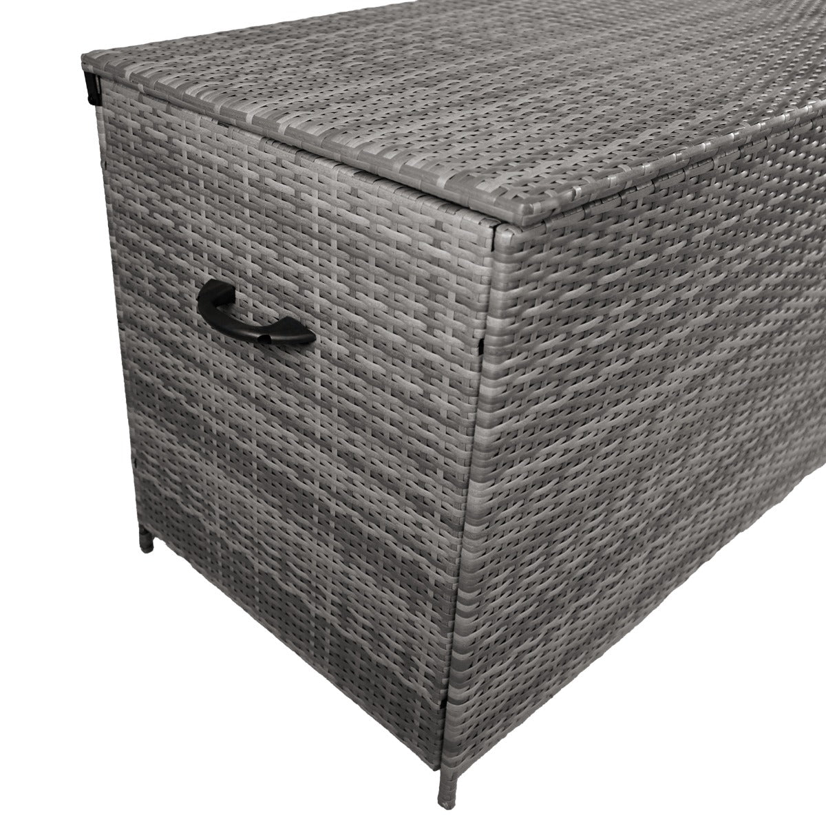 Grau geflochtene Rattan Kissenbox mit stabilen Griffen, ideal für die Aufbewahrung von Kissen und Gartenaccessoires, wetterfest und stilvoll