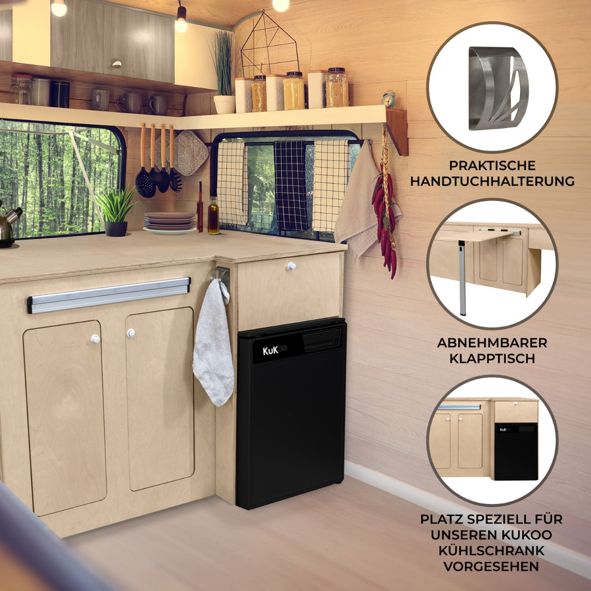 Moderne Küchenzeile für Wohnmobile mit Holzoberflächen, schwarzem Kühlschrank, Handtuchhalter und klappbarem Tisch, ideal für kleine Räume