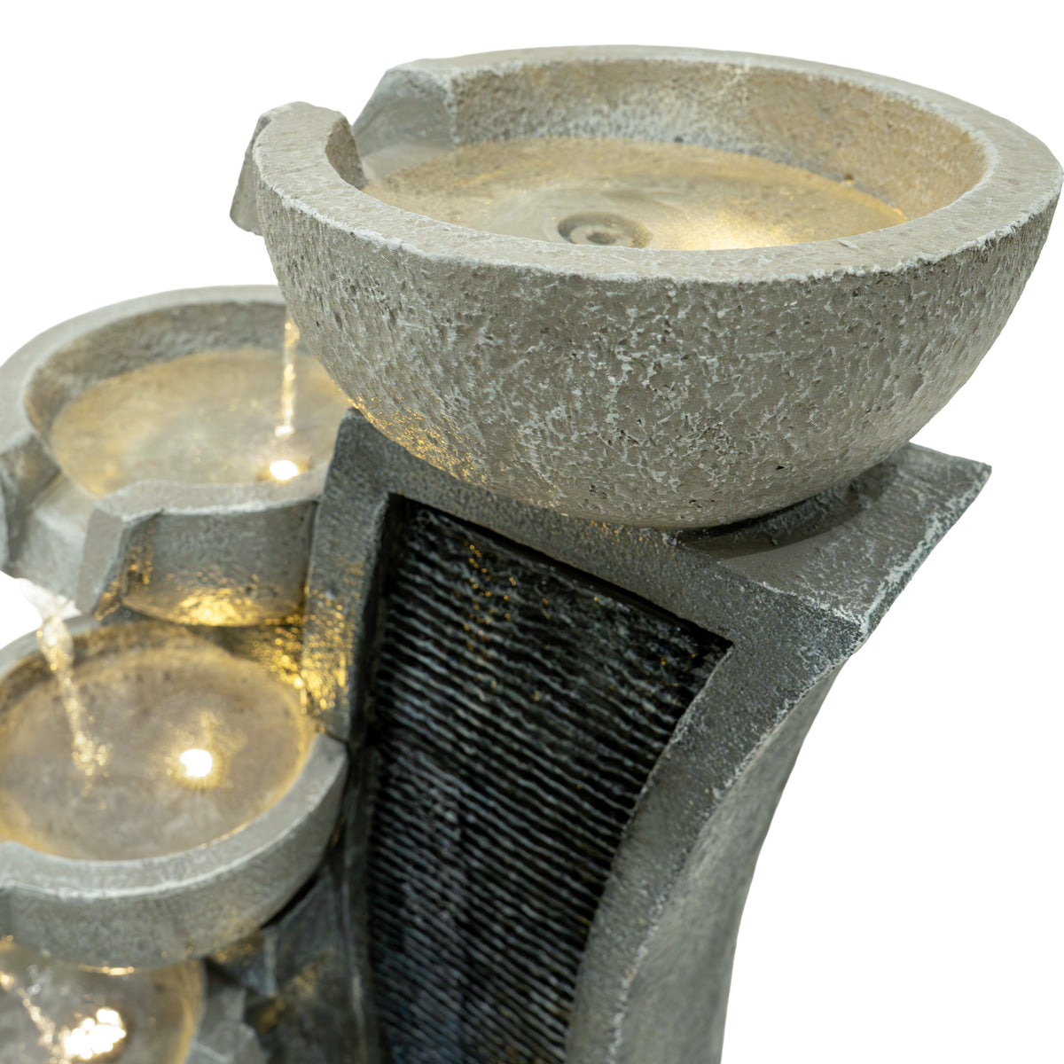 Elegante elektrische Wasseranlage "Sleek Streams" mit drei runden Schalen, grauer Steinoptik und sanft fließendem Wasser, ideal für entspannende Gartenakzente