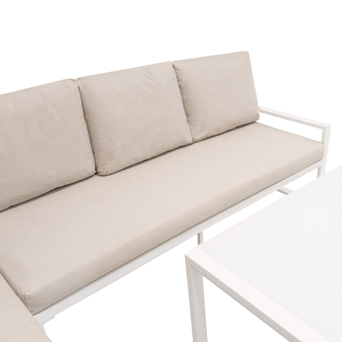Elegantes 5-teiliges Ecksofa-Set aus Aluminium in Weiß mit beigen, weichen Polstern, ideal für moderne Außenbereiche und Terrassen