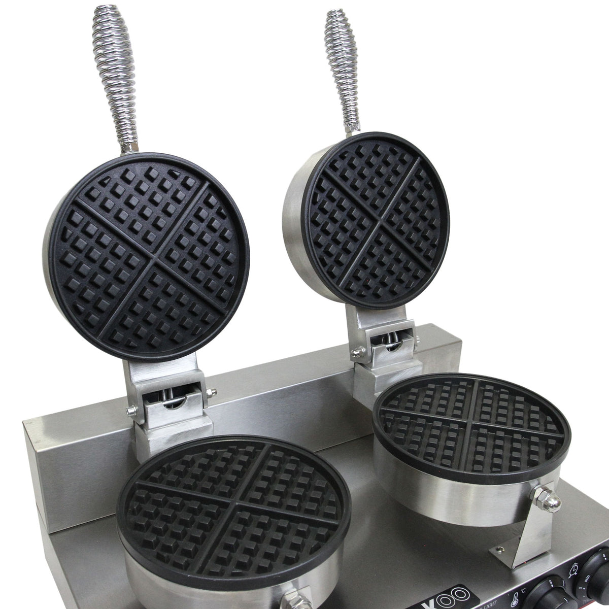 Zweifaches Waffeleisen aus Edelstahl mit zwei runden, antihaftbeschichteten Waffelplatten, ideal für gleichmäßiges Backen von Waffeln