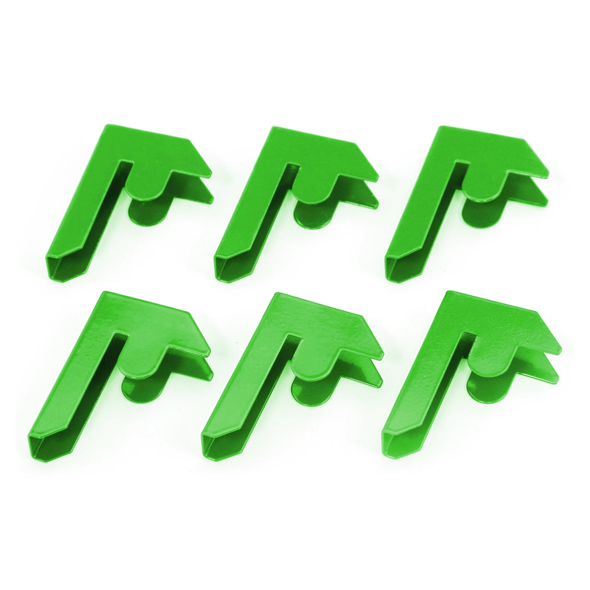 Sechs grüne Kunststoff-Clips in Pfeilform, ideal zum Befestigen von Folien oder Abdeckungen in einem Polytunnel, robust und wetterfest