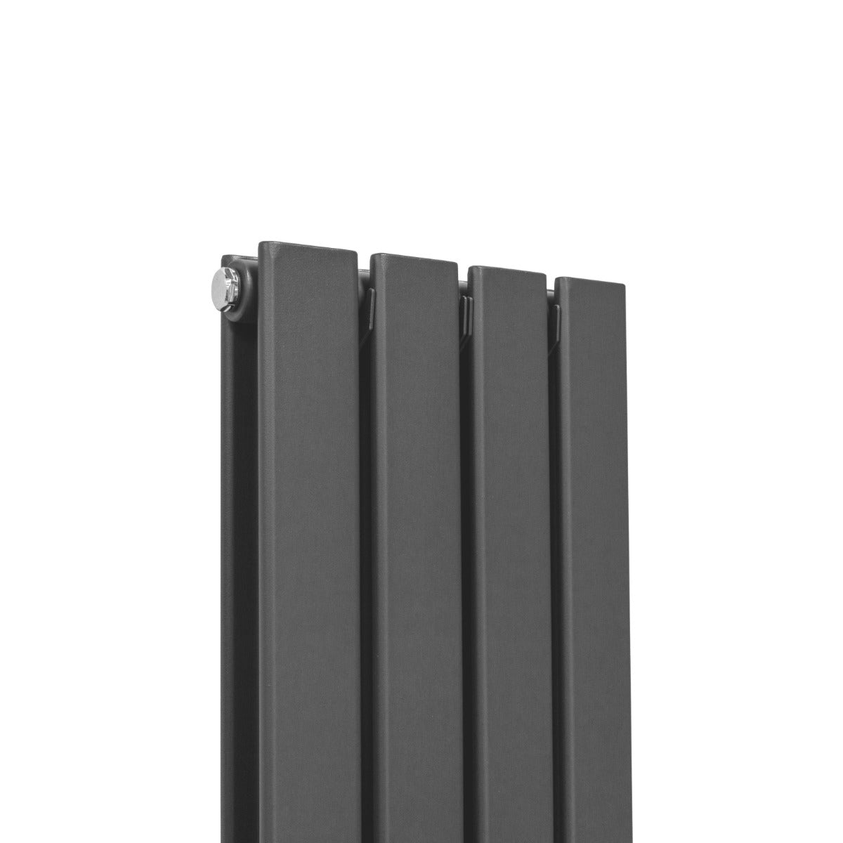 Paneelheizkörper in Anthrazit Grau, 1600mm x 280mm, mit glatten, rechteckigen Lamellen und modernem, minimalistischen Design für effiziente Wärmeabgabe