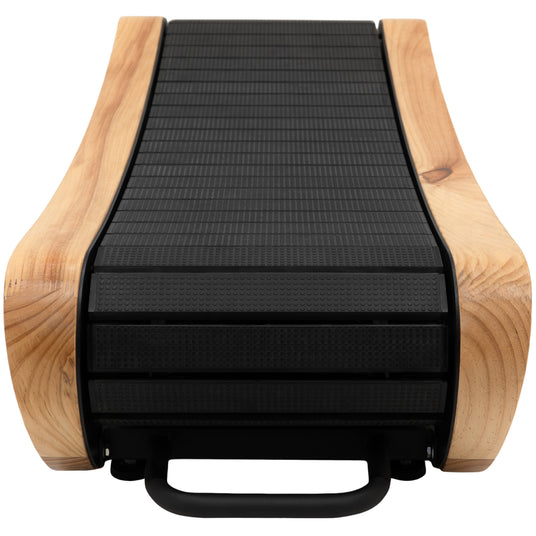 Elegante Holz-Laufband mit schwarzer Gummilauffläche, geschwungener Form und robustem Design, ideal für Fitness und Heimtraining