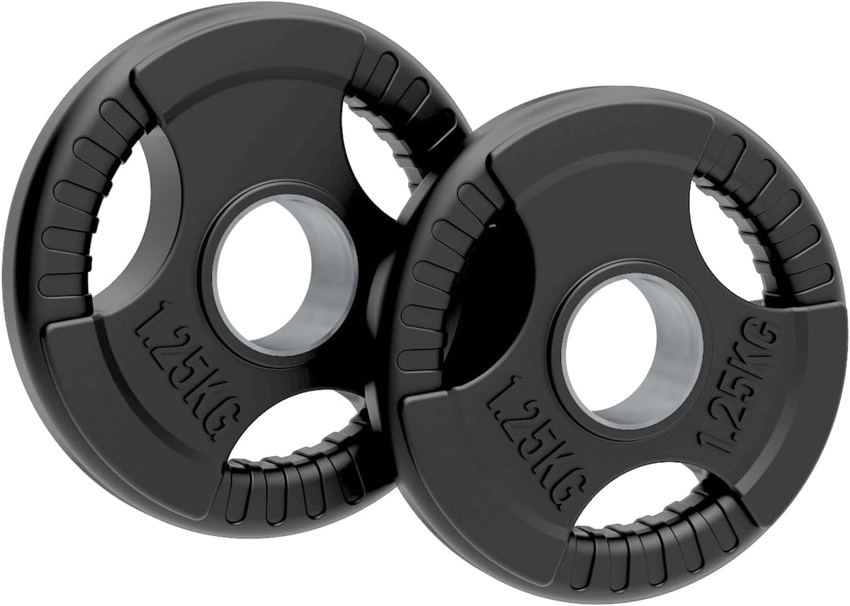 Zwei schwarze, gummierte Tri-Grip Hantelscheiben mit einem Gewicht von je 1,25 kg, runde Form, strukturierte Griffe für besseren Halt