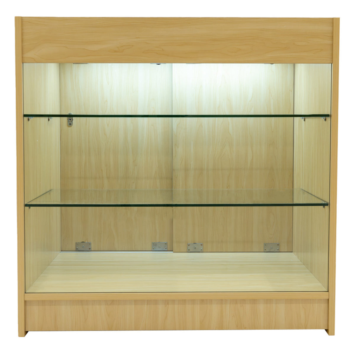 Verkaufstheke aus hellem Ahornholz mit zwei Glasregalen, sanfter Beleuchtung und glatter, moderner Oberfläche, ideal für Ausstellungen und Verkaufsräume