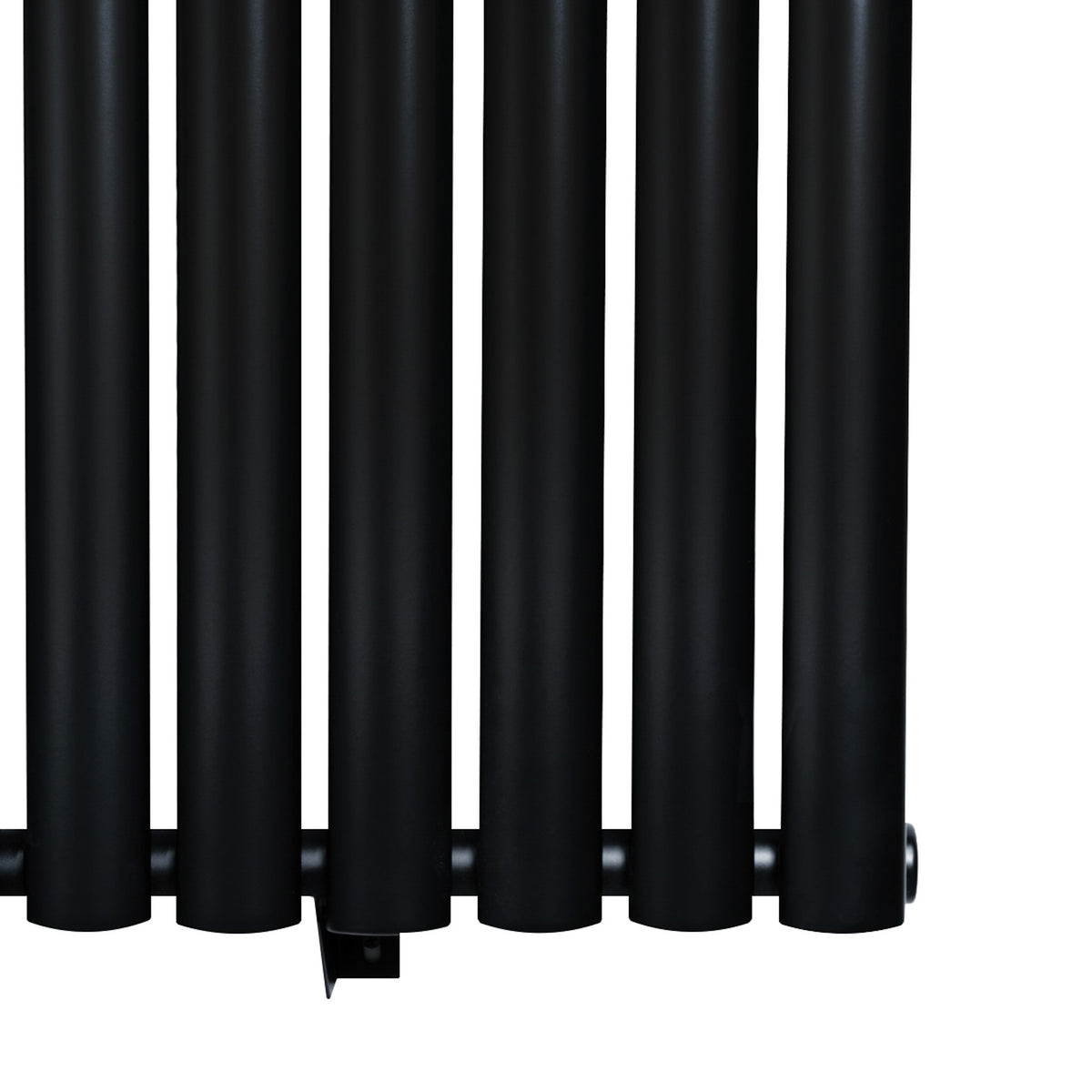 Schwarzer Gliederheizkörper mit sechs vertikalen Röhren, 600mm x 1440mm, matte Oberfläche und modernes Design, ideal für stilvolle Heizlösungen