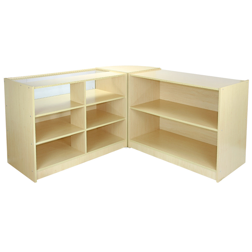 Modulares Ahorn-Ladenmöbel-Set in hellem Holz, mit offenen Regalen und klaren Linien, ideal für Verkaufsräume oder Ausstellungen