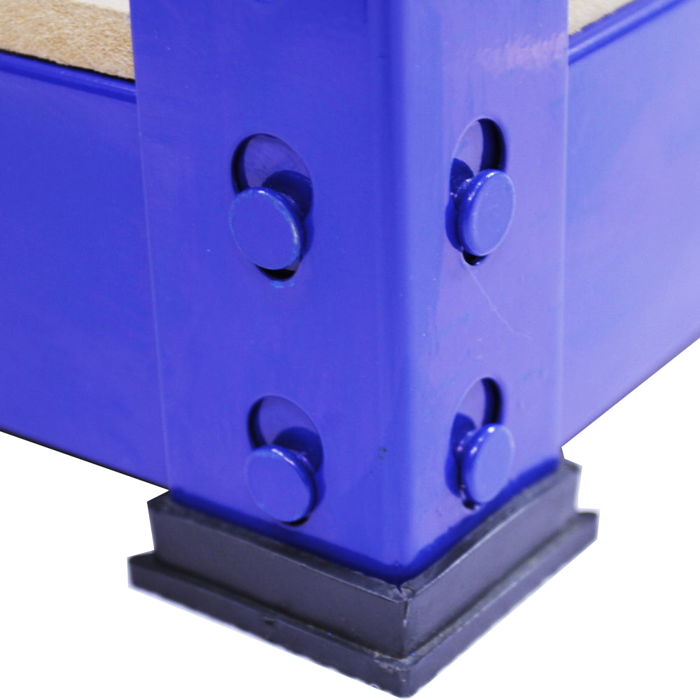 Blaues Q-Rax Lagerregal mit stabilen Ecken, robusten Metallstützen und einer glatten, strapazierfähigen Oberfläche für optimale Lagerung