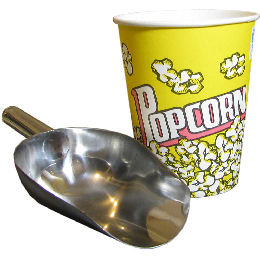 Bunte KuKoo Popcorn-Kartons in Gelb mit weißem Popcorn-Muster, neben einer glänzenden, metallischen Popcorn-Schaufel aus Edelstahl