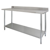 Robuster Gastronomie-Arbeitstisch aus Edelstahl mit einer glatten, glänzenden Oberfläche und einem praktischen Doppelregal für zusätzlichen Stauraum, 180 cm lang