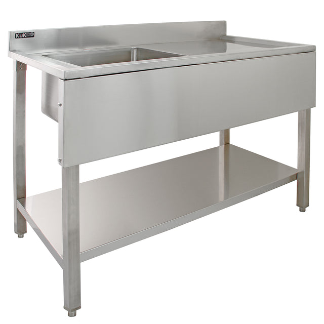 Edelstahl Gastrospüle mit einem linken Becken, glänzende Oberfläche, robuste Konstruktion, praktische Ablagefläche darunter, ideal für gewerbliche Küchen
