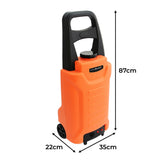Robuster 30L Wasserwagen in leuchtendem Orange mit ergonomischem Griff, zwei Rädern und einem stabilen, strukturierten Gehäuse für einfache Handhabung