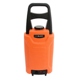 Leuchtend orangefarbener 30L Wassertank mit schwarzem Griff, ideal für Fensterreinigungssets, robustes Material und praktische Mobilität auf Rädern