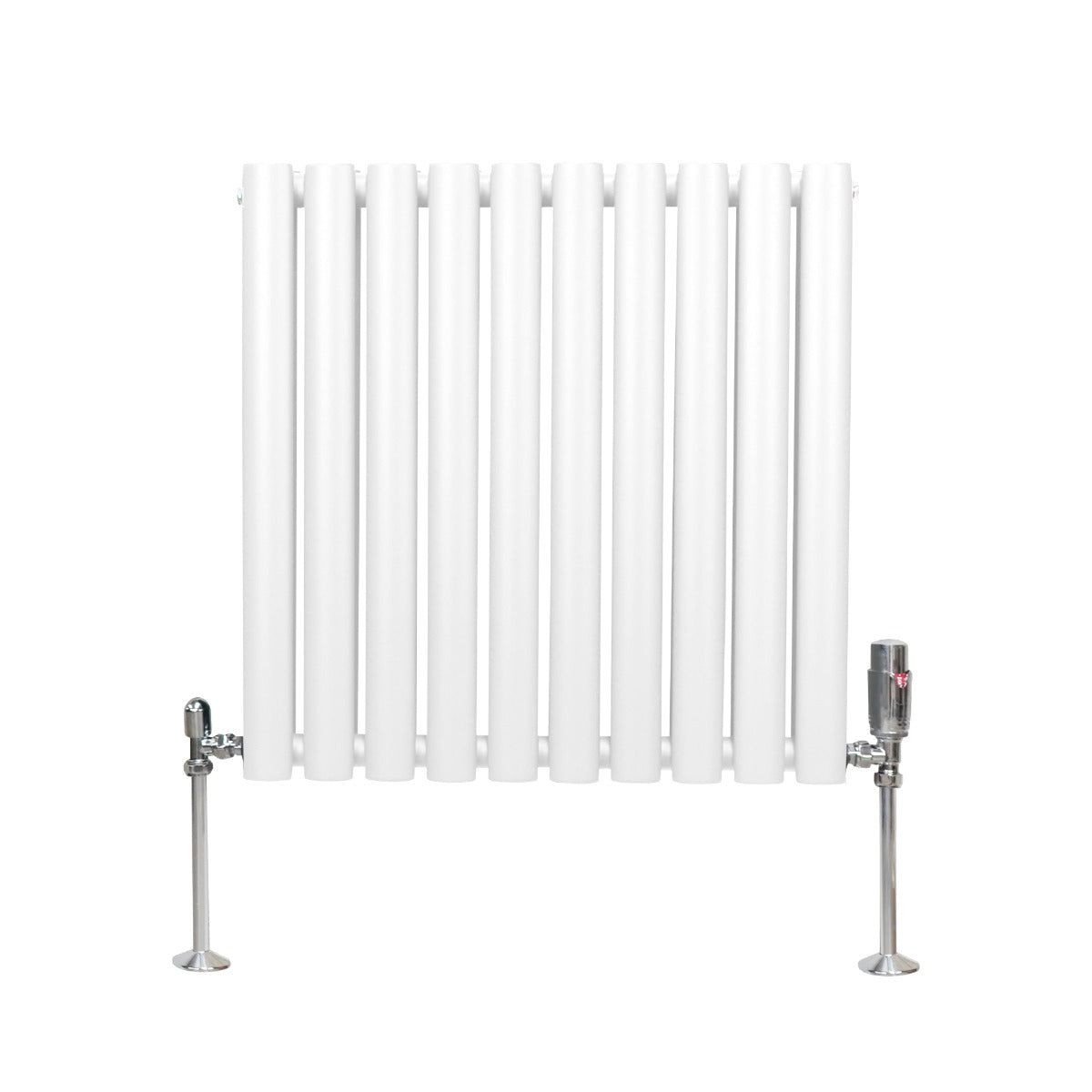 Ovaler Röhrenheizkörper in Weiß mit Chrom-Thermostatventilen, 600mm x 600mm, zeigt schlanke, vertikale Röhren und glänzende Metallfüße