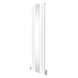 Weißer Heizkörper mit integriertem Spiegel und verchromten Thermostatventilen, schlankes Design, 1800mm x 425mm, moderne Ästhetik für jedes Badezimmer