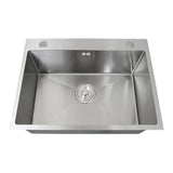 Edelstahl Küchenspüle mit quadratischem Design, glänzender Oberfläche, abgerundeten Ecken und zentralem Abfluss, ideal für moderne Küchen
