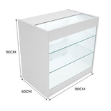 Moderne K900 LED-Ladentheke in Weiß mit klaren Glasregalen, 90 cm breit, 60 cm tief und 90 cm hoch, ideal für Verkaufsräume und Ausstellungen