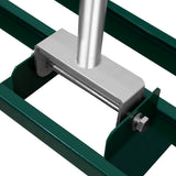 Grüner T-Mech Rasenrakel mit 50 cm breiter Aluminiumkante, stabiler Metallstruktur und ergonomischem Griff für effizientes Rasenverlegen
