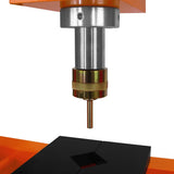 Hydraulische Werkstattpresse mit Manometer, orange und silber, zeigt den Presszylinder und die schwarze Druckplatte für präzises Arbeiten