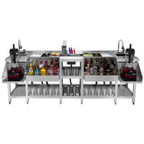 Kompakte Duo-Barstation aus Edelstahl mit zwei Spülbecken, Mixer, Regalen für Flaschen und Gläser, ideal für professionelle Barkeeper