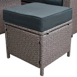 Grau geflochtenes Rattan-Eckset mit weichem, grauem Polster, ideal für Garten oder Balkon, bietet Komfort und stilvolles Design