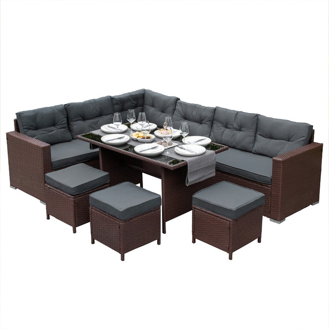 Braunes Polyrattan Gartenmöbel Set mit bequemen grauen Kissen, einem rechteckigen Tisch und passenden Hockern, ideal für entspannte Außenbereiche