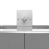 Ultraschall-Schallplattenreiniger von T-Mech mit silbernem Gehäuse, präziser Steuerung und modernem, minimalistischen Design für effektive Reinigung
