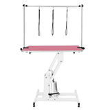 Hydraulischer Pflegetisch in Weiß mit einer rosa Tischplatte, verstellbar, ausgestattet mit drei Haltegurten für Haustiere, stabil und funktional