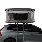 Grau Auto Dachzelt mit stabiler Leiter, geräumigem Innenraum und wetterfestem Material, ideal für Camping und Outdoor-Abenteuer