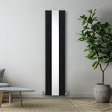 Schwarzer Heizkörper mit integriertem Spiegel, 1800mm x 425mm, schlankes Design, glatte Oberfläche, ideal für moderne Wohnräume