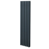 Ovaler Röhrenheizkörper in Anthrazitgrau, 1600mm x 360mm, mit glatter, moderner Oberfläche und vertikaler Anordnung für effiziente Wärmeverteilung