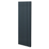 Ovaler Röhrenheizkörper in Anthrazitgrau, 1800mm x 600mm, mit vertikalen Röhren und glatter, moderner Oberfläche für effiziente Wärmeabgabe