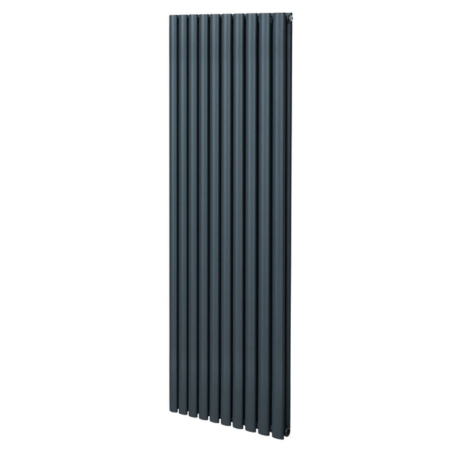 Ovaler Röhrenheizkörper in Anthrazitgrau, 1800mm x 600mm, mit vertikalen Röhren und glatter, moderner Oberfläche für effiziente Wärmeabgabe