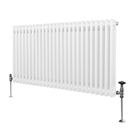 Traditioneller 2-Spalten-Heizkörper in Weiß, 600 x 1192 mm, mit glänzender Oberfläche und runden, vertikalen Röhren für effiziente Wärmeabgabe