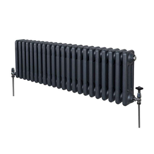 Traditioneller 3-Spalten-Heizkörper in Anthrazitgrau, 300 x 1012 mm, mit glatten, runden Kanten und zwei seitlichen Ventilen für einfache Installation