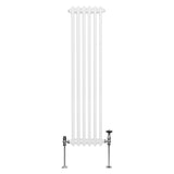 Traditioneller 3-Spalten-Heizkörper in Weiß, 1500 x 292 mm, mit glatter Oberfläche und eleganten, runden Rohren für effiziente Wärmeabgabe