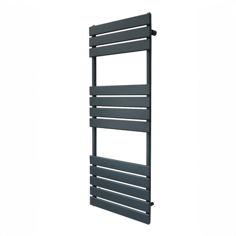 Flachheizkörper für Handtücher in Anthrazitgrau, 1200mm x 450mm, mit schlankem, modernem Design und glatter, pulverbeschichteter Oberfläche