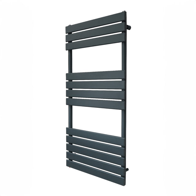 Flachheizkörper für Handtücher in Anthrazitgrau, 1200mm x 600mm, mit schlanken horizontalen Lamellen und modernem, minimalistischen Design