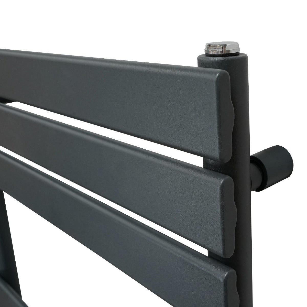 Flachheizkörper für Handtücher in Anthrazitgrau, 1200mm x 600mm, mit glatten, rechteckigen Lamellen und modernem, minimalistischen Design