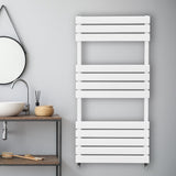 Flachheizkörper für Handtücher in Weiß, 1200mm x 600mm, mit modernen, schlichten Linien und glatter Oberfläche, ideal für Badezimmer und Küchen