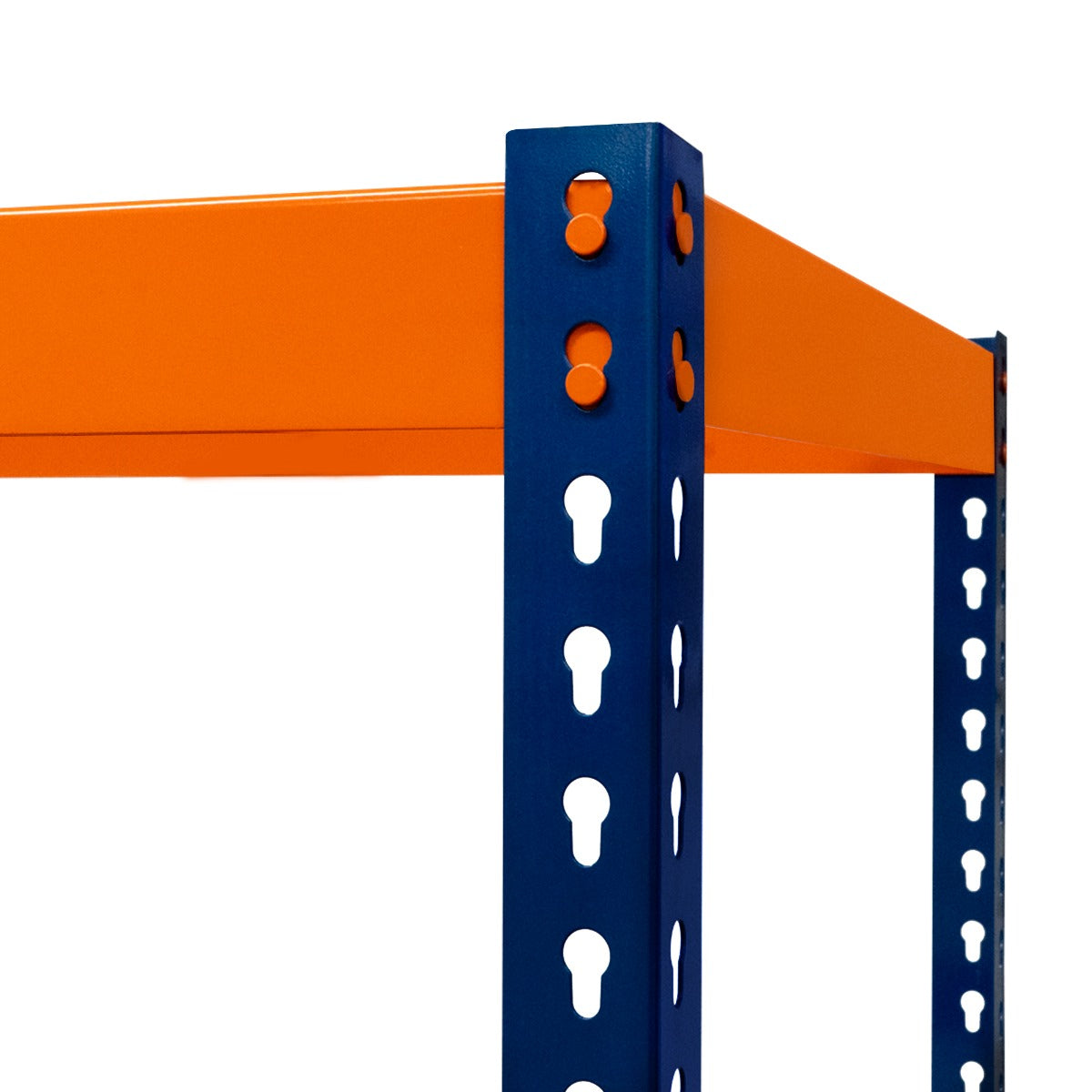 S-Rax Regal mit fünf stabilen Böden, orangefarbene Ablagen und blauer Metallrahmen, ideal für Lagerung und Organisation in jedem Raum