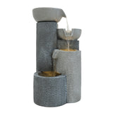 Elegante elektrische Wasseranlage "Tranquil Tiers" mit grauen und sandfarbenen Tönen, mehreren Ebenen und sanft fließendem Wasser, ideal für entspannende Gartenatmosphäre