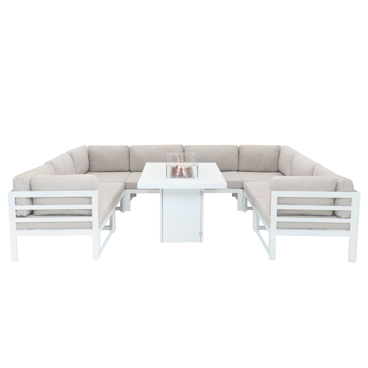 Modulares 9-teiliges Gartenmöbelset in Weiß mit bequemen, hellbeigen Polstern und integrierter Feuerstelle für stilvolle Außenbereiche
