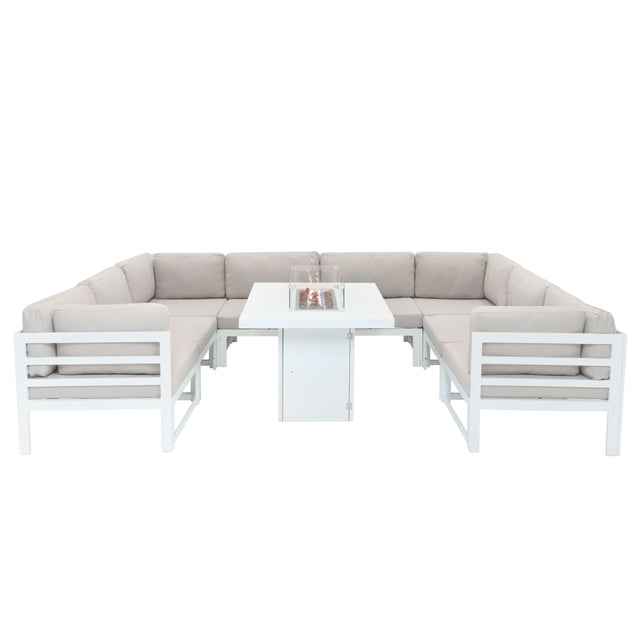 Modulares 9-teiliges Gartenmöbelset in Weiß mit bequemen, hellbeigen Polstern und integrierter Feuerstelle für stilvolle Außenbereiche