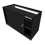 Schwarze LED-Ladentheke mit glatter Oberfläche, Schiebetür und offenen Regalen, ideal für moderne Verkaufsräume und Ausstellungen