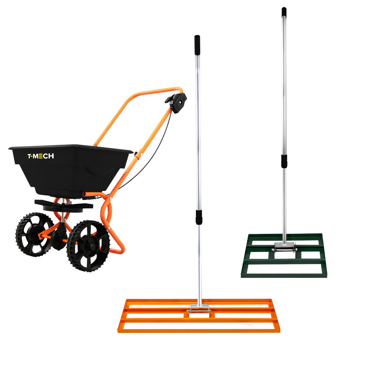 Schwarzer Streuwagen mit orangefarbenem Rahmen und großen Gummirädern, daneben zwei stabile Metallgestelle in grün und orange, ideal für Gartenarbeiten